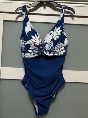 EoMenie One Piece Swimsuit  Navy Tropical V Front Bathing Suit Ladies size M NEW